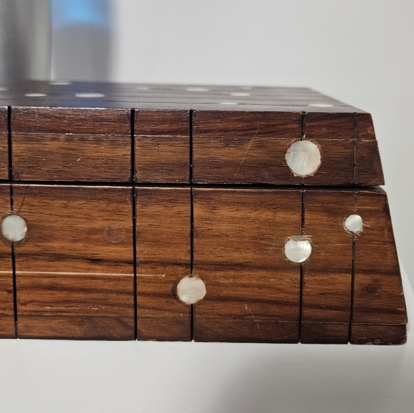 Decorative Wood & Mother of Pearl Box - Picture 3 of 10